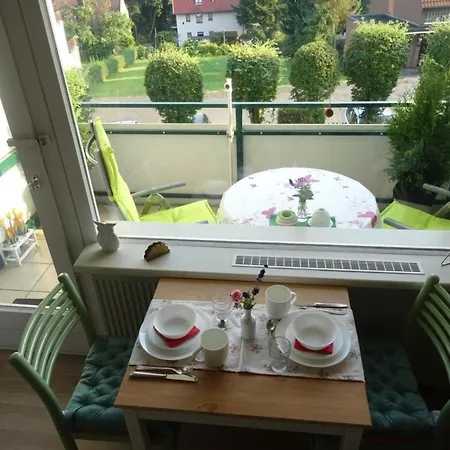 Apartman Mit Garten In *
